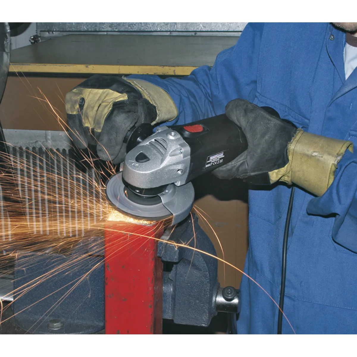 Angle Grinder ¯100mm 600W/230V