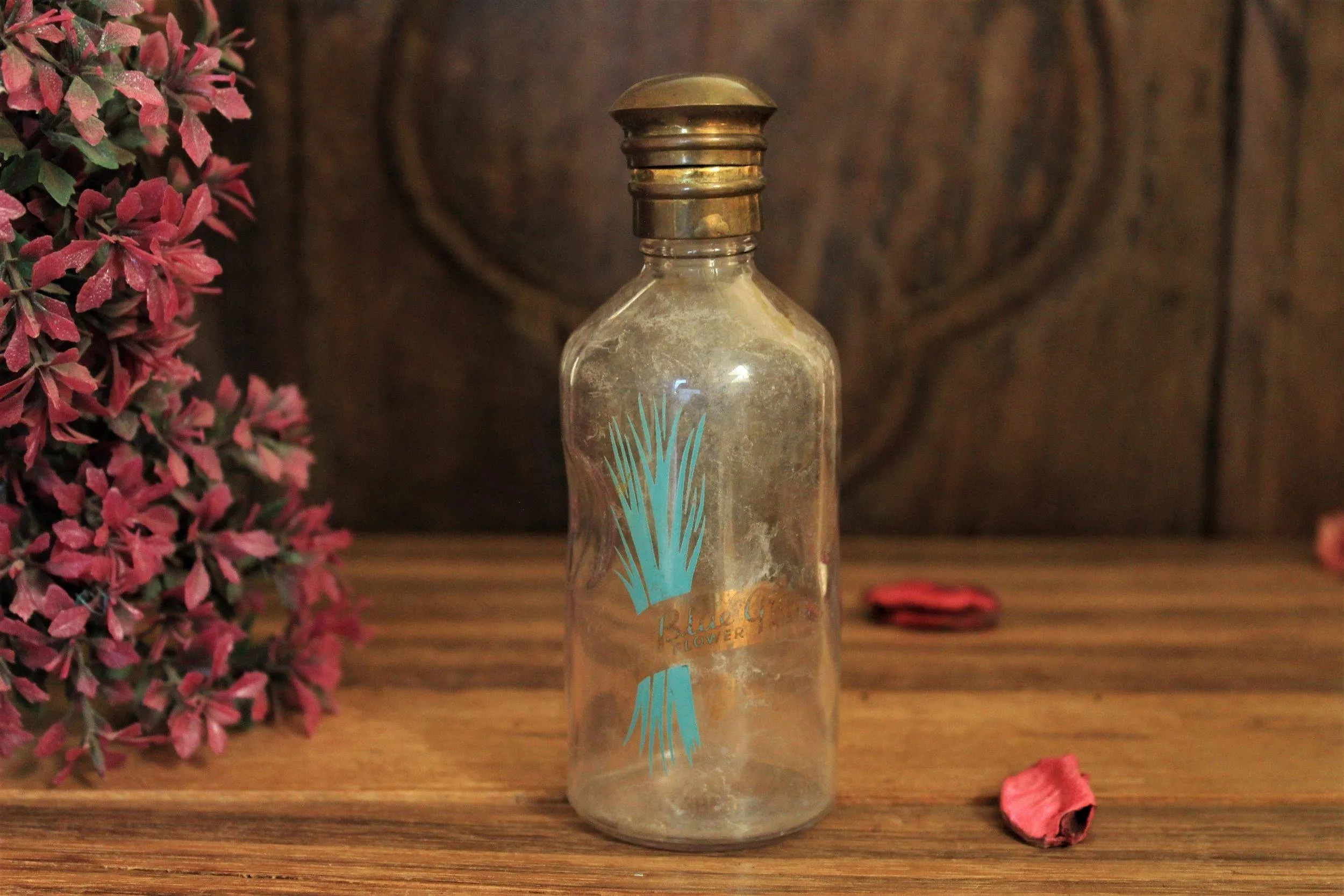 Beautiful Designer Glass Bottle Size- 4.5 x 4.5 x 12 cm