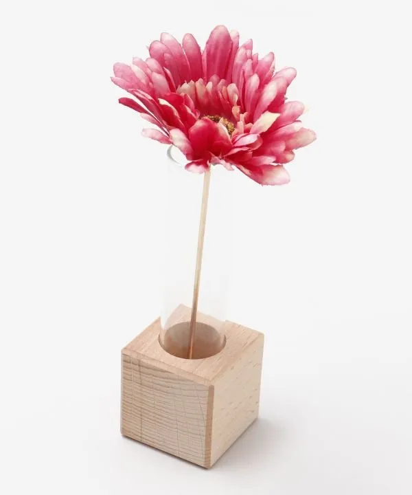 Gerbera KANZASHI Hairpin with Stand